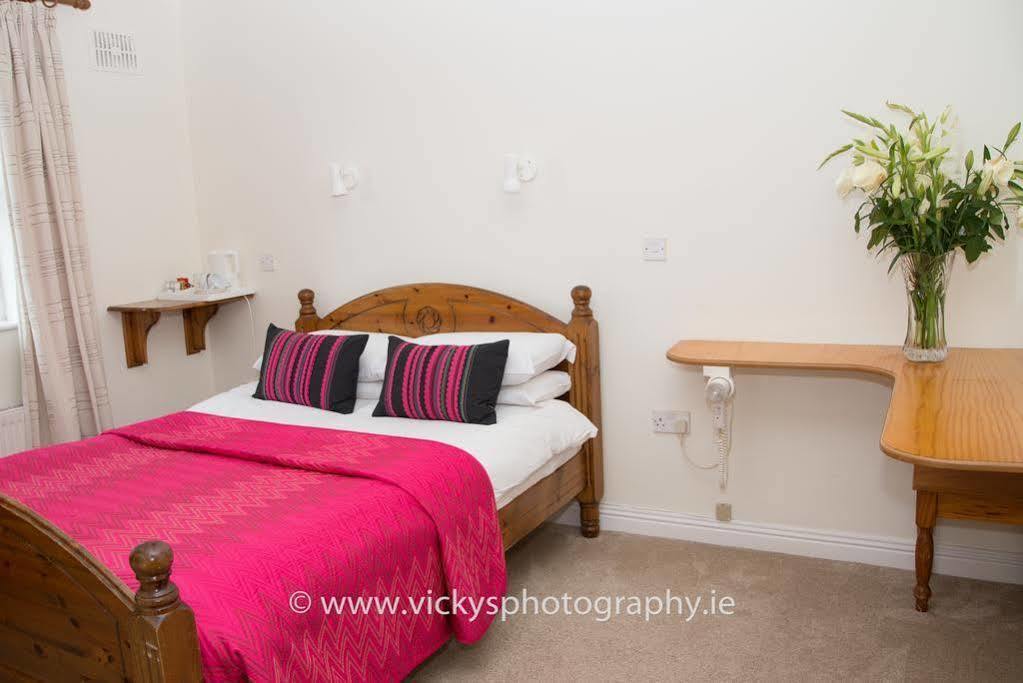 The Townhouse Bed and Breakfast Kilkenny Esterno foto