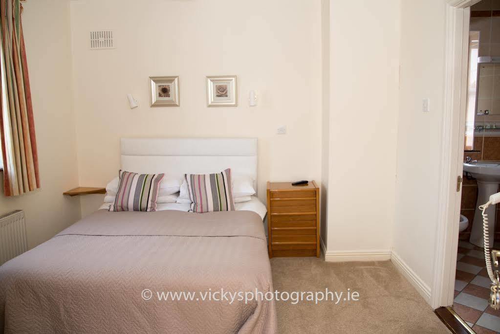 The Townhouse Bed and Breakfast Kilkenny Esterno foto