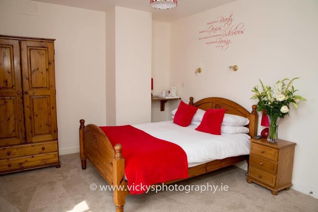 The Townhouse Bed and Breakfast Kilkenny Esterno foto