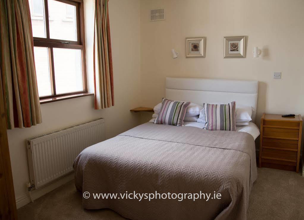 The Townhouse Bed and Breakfast Kilkenny Esterno foto