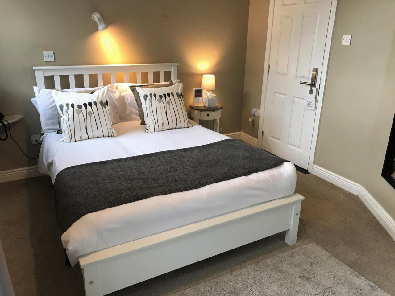 The Townhouse Bed and Breakfast Kilkenny Esterno foto